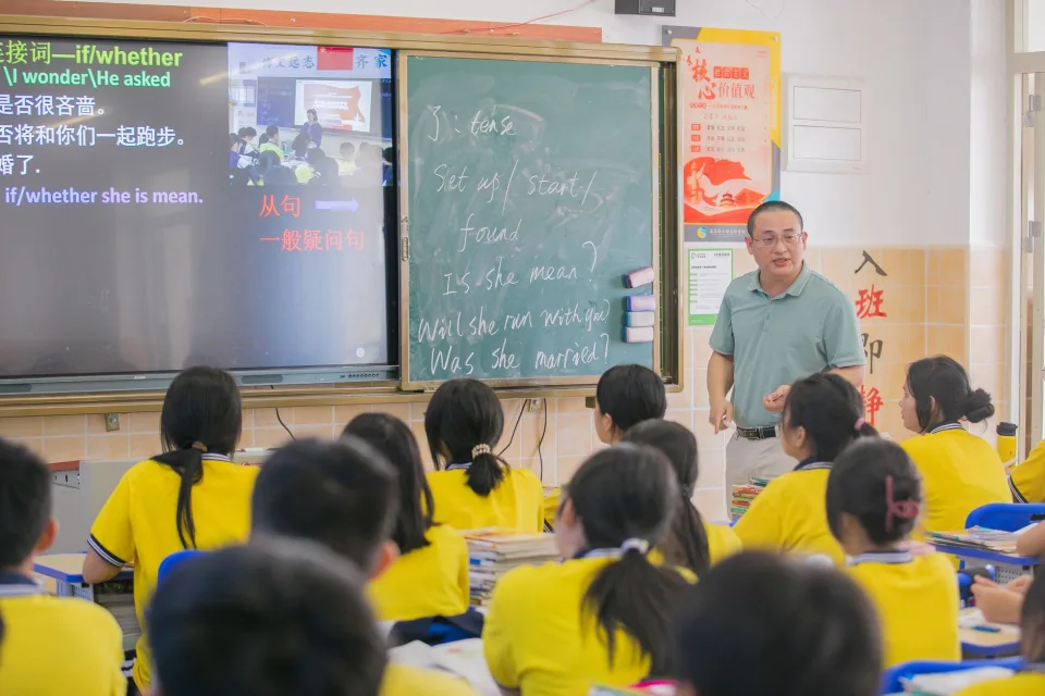 Các khoá học tại Cơ Sở Lớp Toán Cô Vy